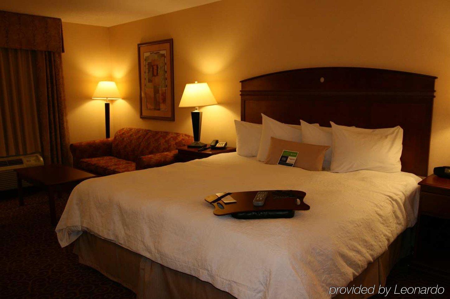 Hampton Inn Ист-Виндзор Номер фото